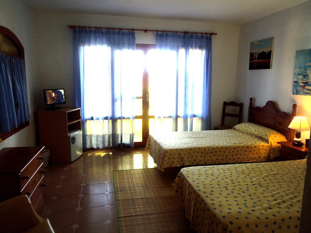 The Sea Garden Hotel L'Ampolla Kamer foto